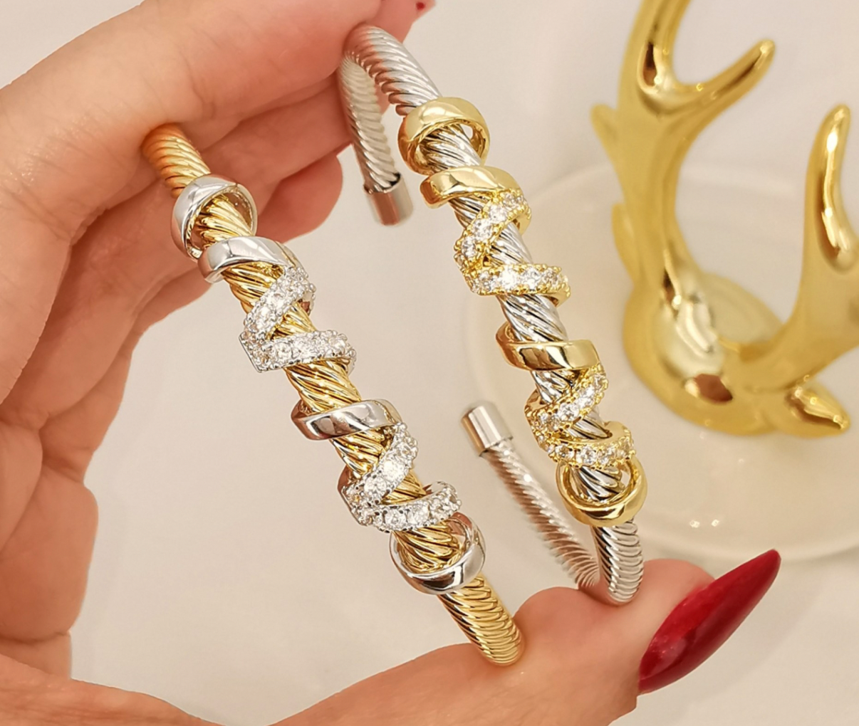 Swirls Dome Bangle