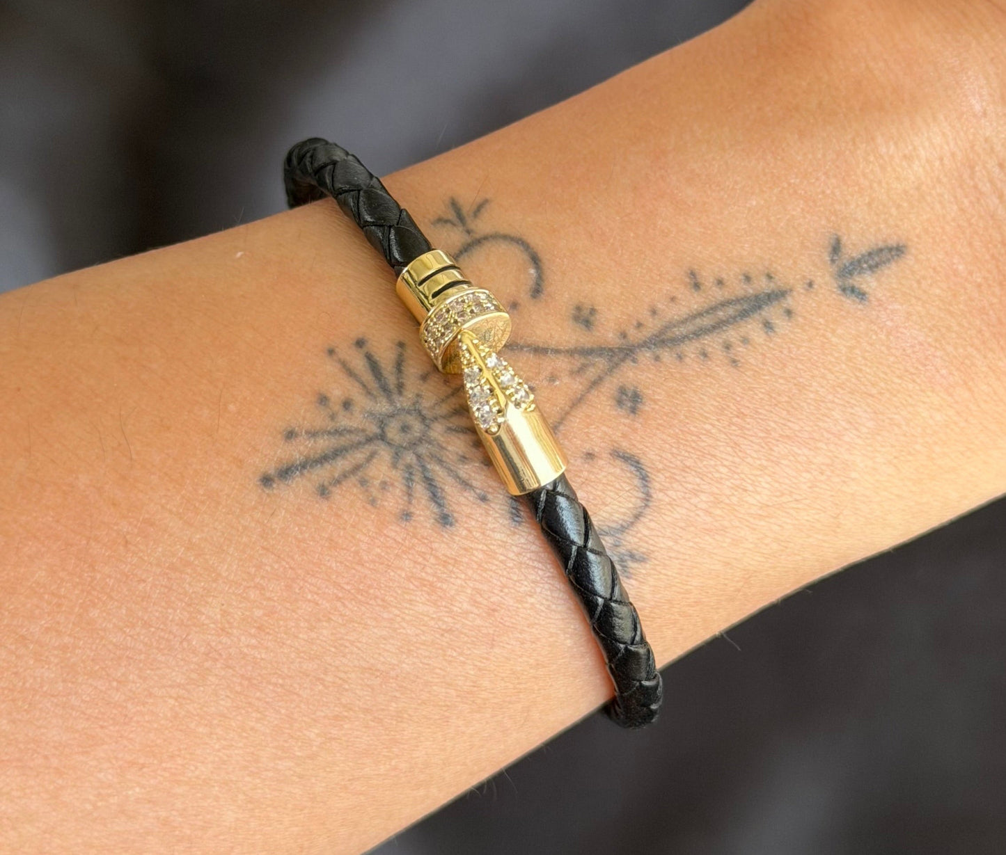 Leather Bangle 03