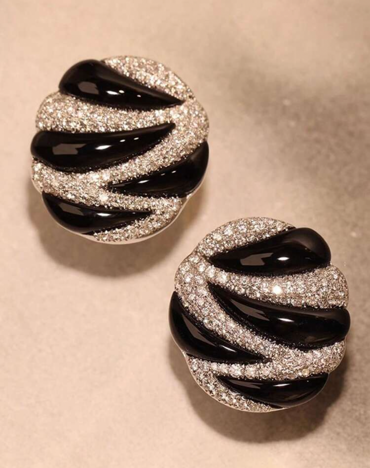 Zircon Zebra Earring