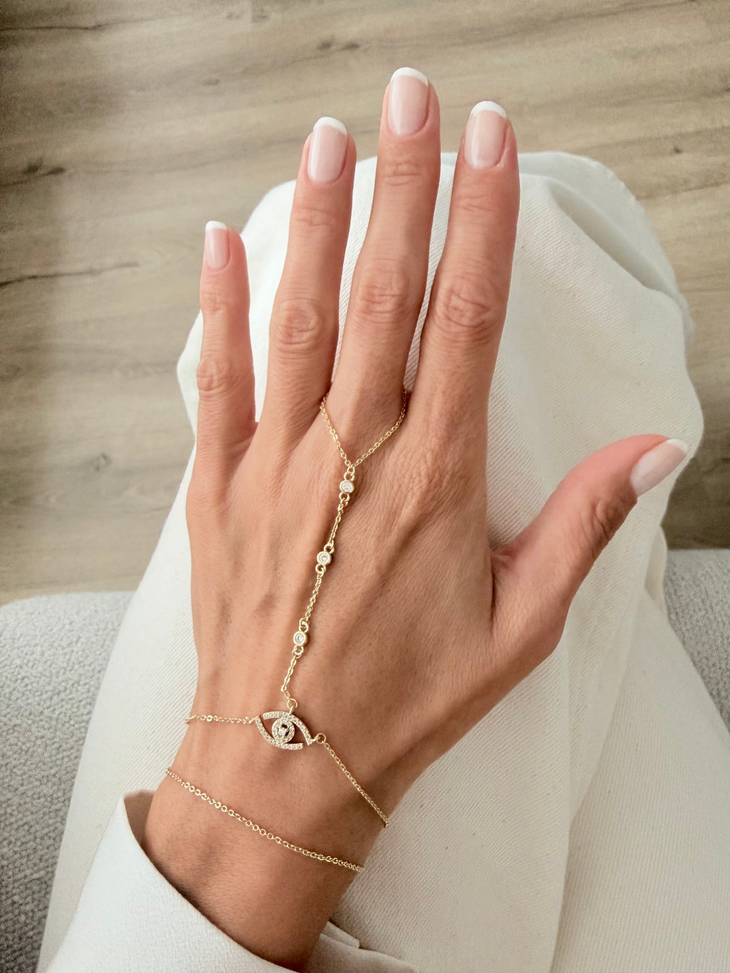 Hand Chain - 41