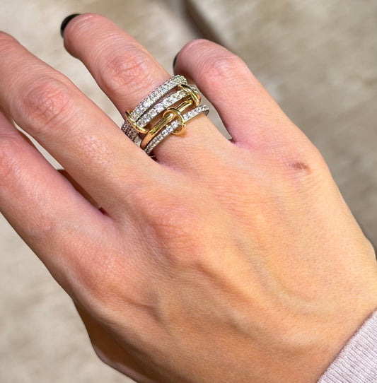 Quatro Connected Ring