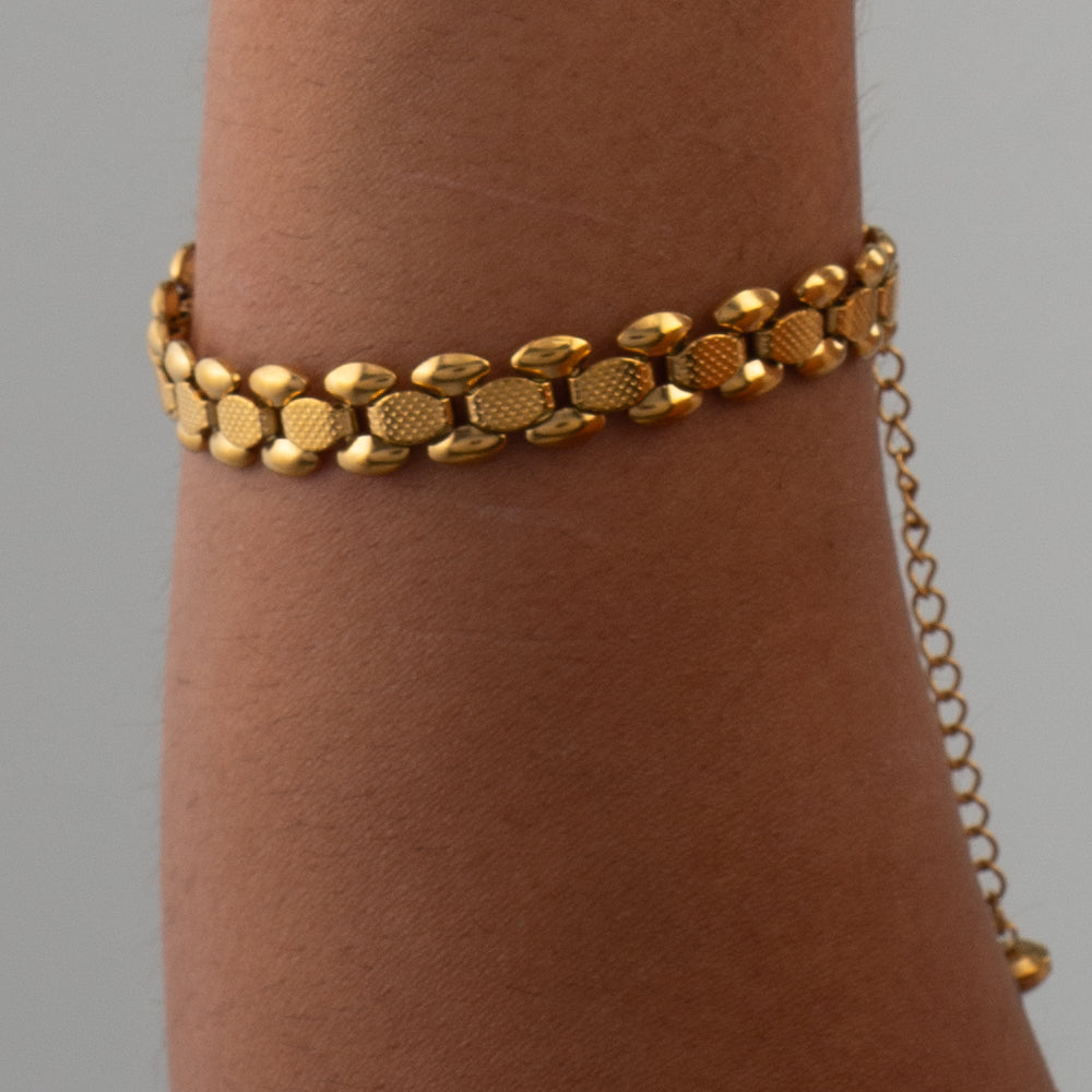 Wide Snake Chain Bracelet