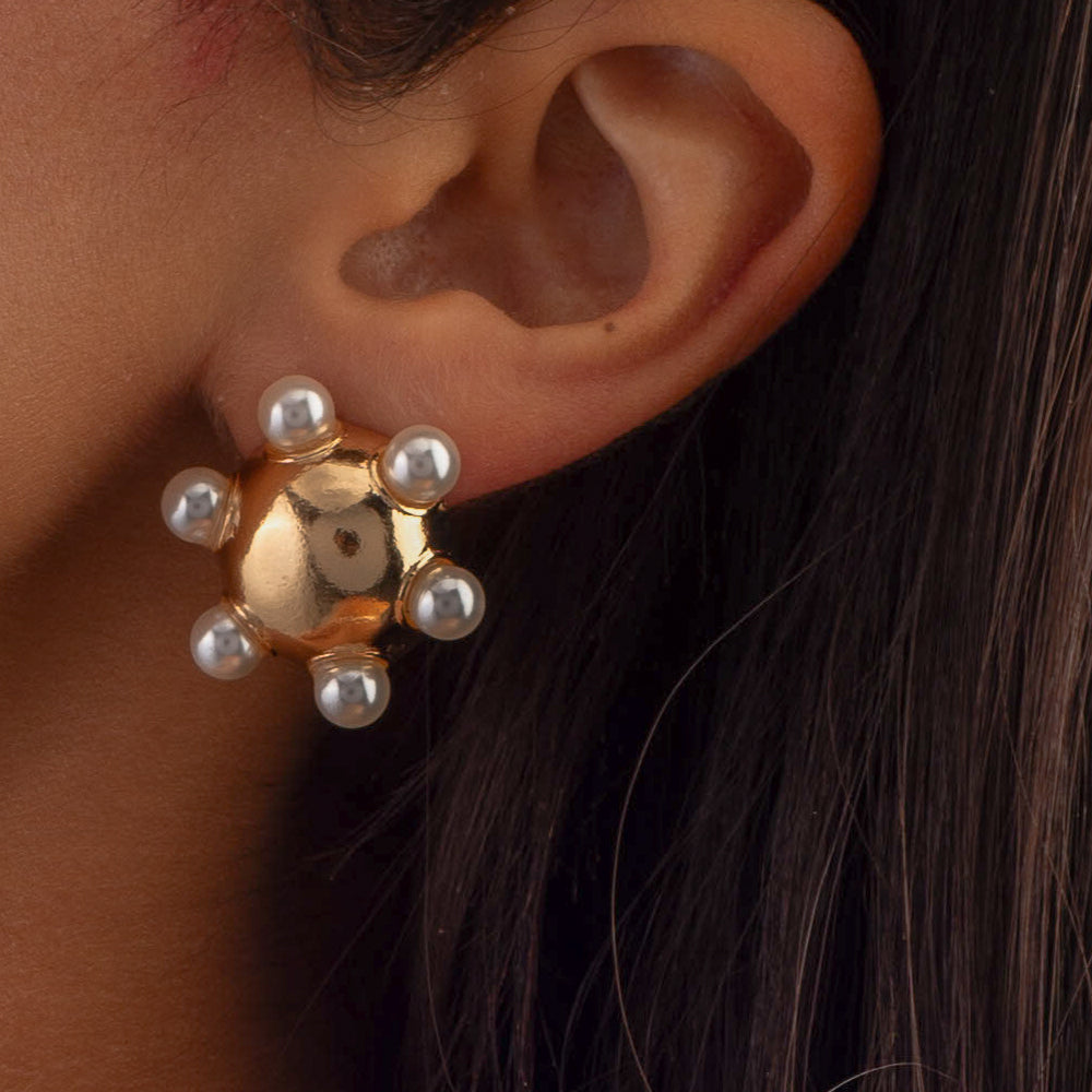 Pearly Circles Earrings