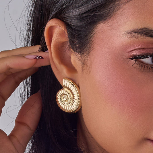 Shell Earring