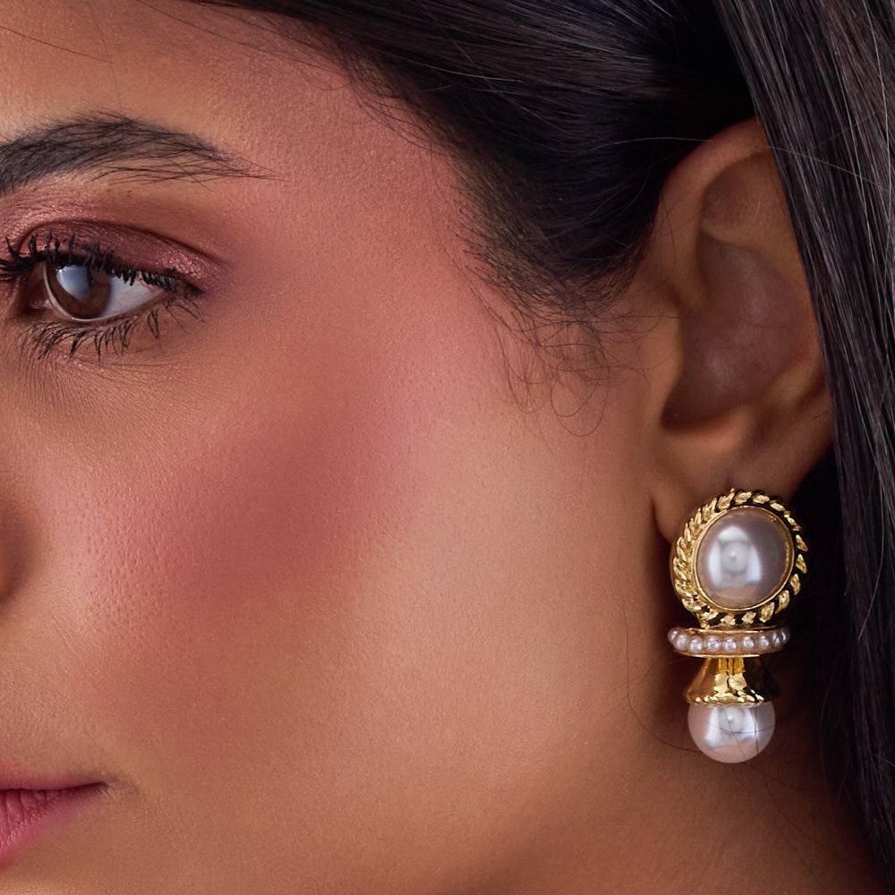 Pearlita Earring