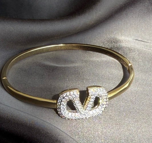 Valentino Bangle