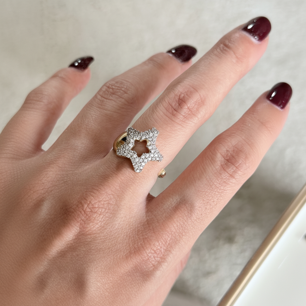 Opened Star Ring