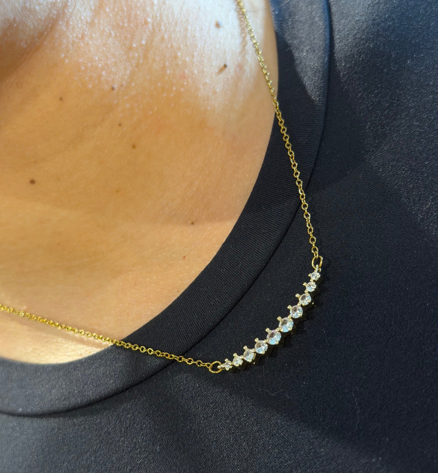 Dainty Necklace 01