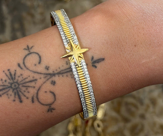 North Star Patterend Bangle