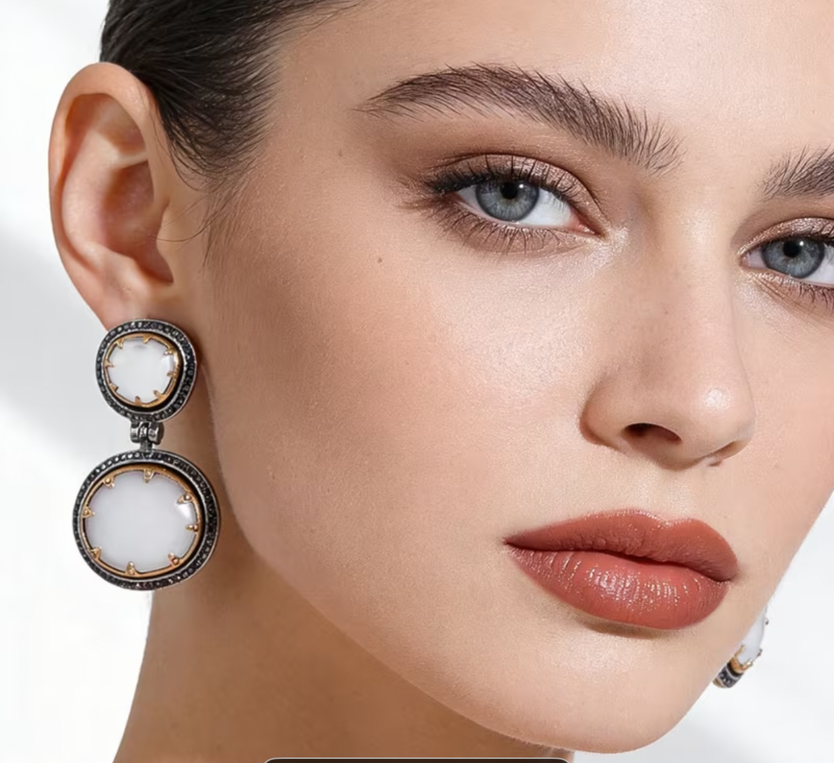 Resin Earring with Rhinestones