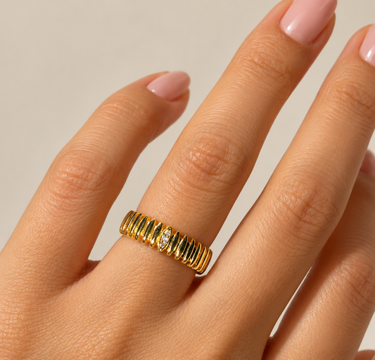 Queen Ring