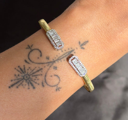 Baguette Diamond Bar Bangle