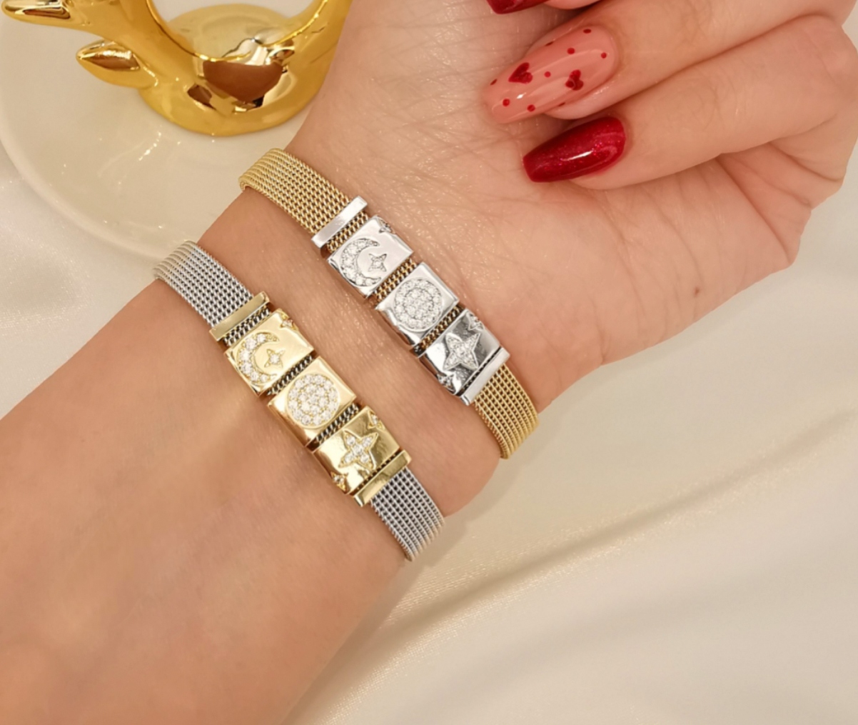 Squares Mesh Magnetic Strap