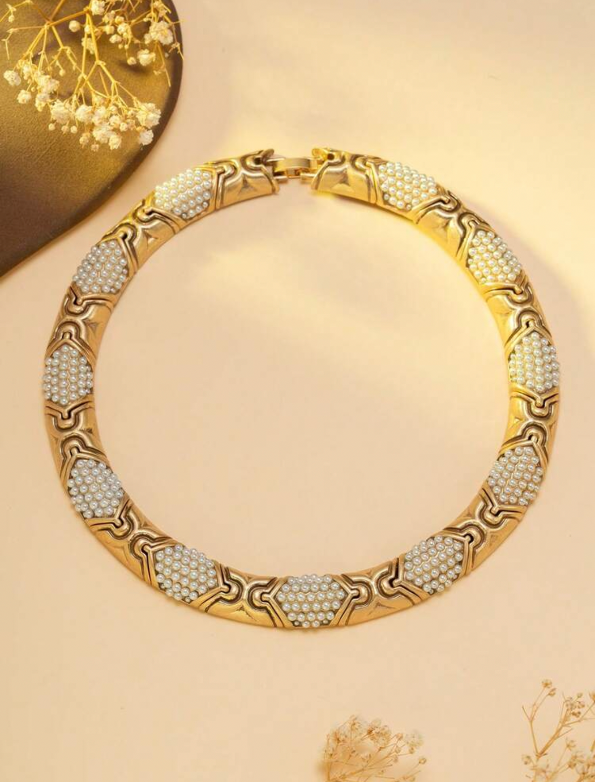 Pearl Snake Collier