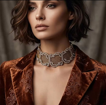 The Royale Choker