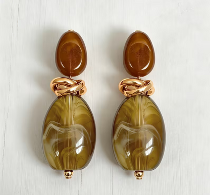 Twist-Knot Earring