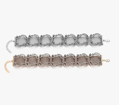 The Royale Choker