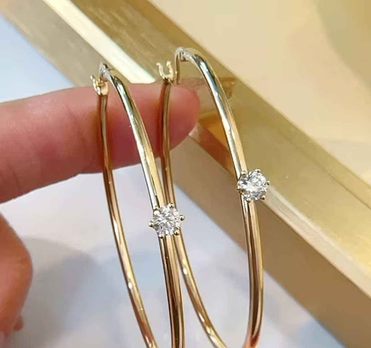 Middle Stone Hoops
