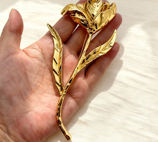 The Jumbo Rose Brooch