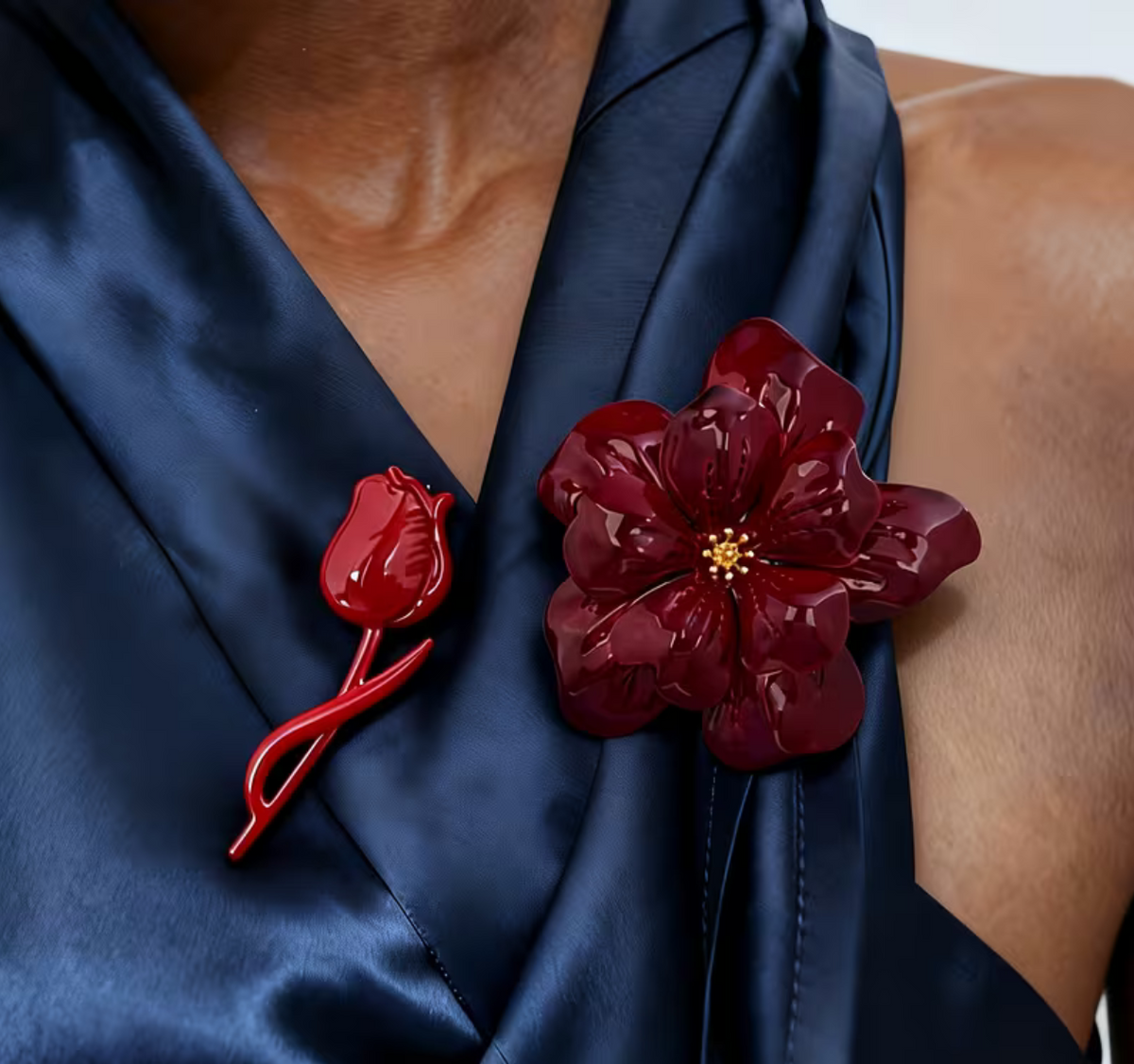 The Acrylic Flower Set Brooch