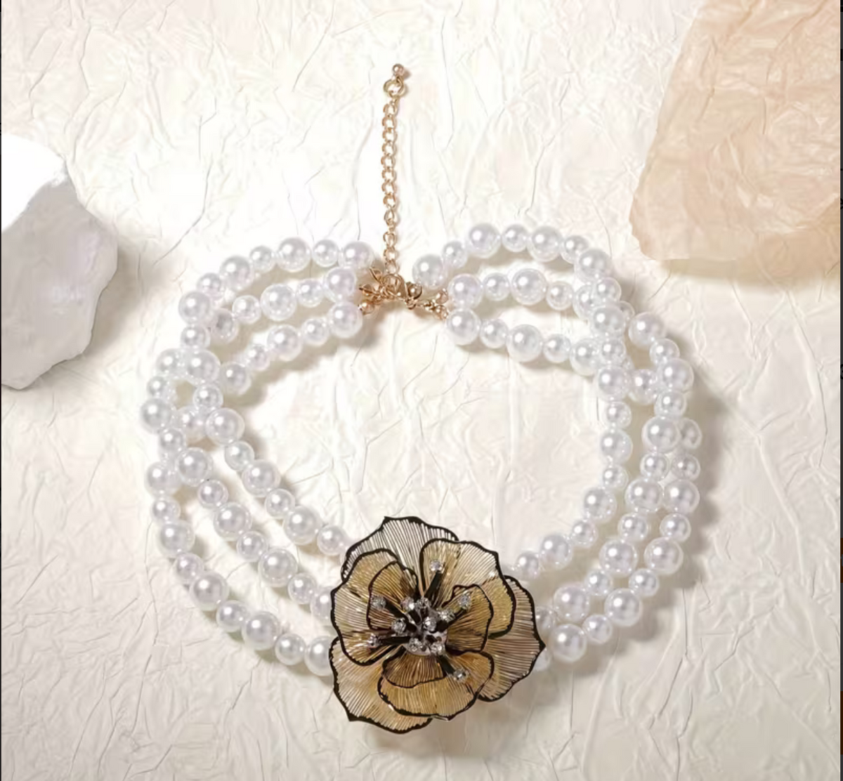 Imitation Pearl Collier