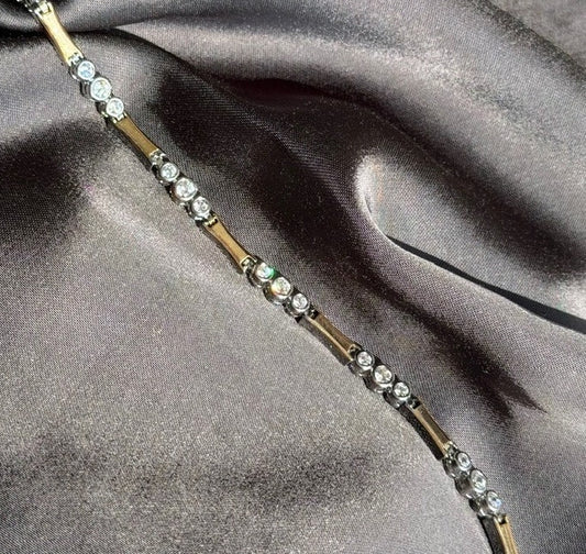 Round Bezel Link Bracelet