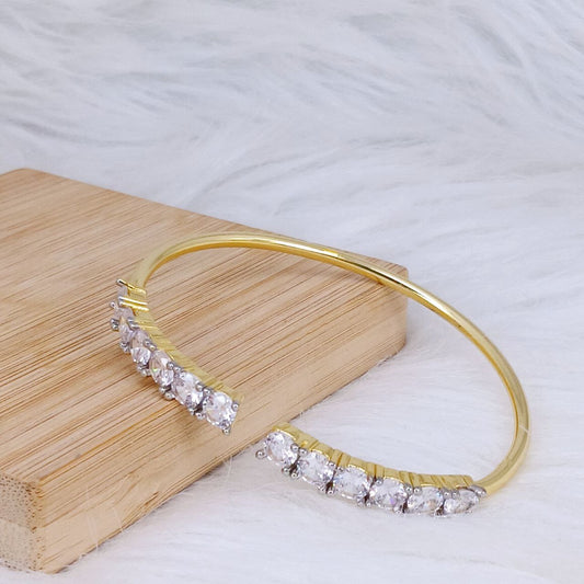 Side Stones Bangle