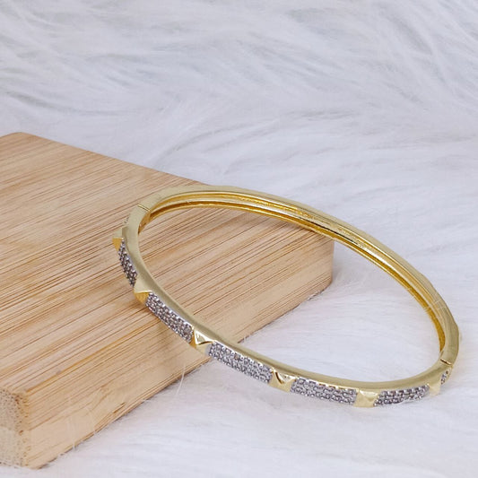 Studded Stones Bangle
